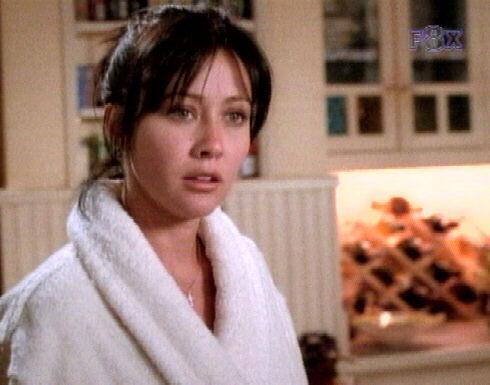 Prue-prue-halliwell-6805206-490-385.jpg